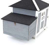 (obrázek pro) Venkovní výběh pro slepice s kurníkem