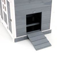 (obrázek pro) Venkovní výběh pro slepice s kurníkem