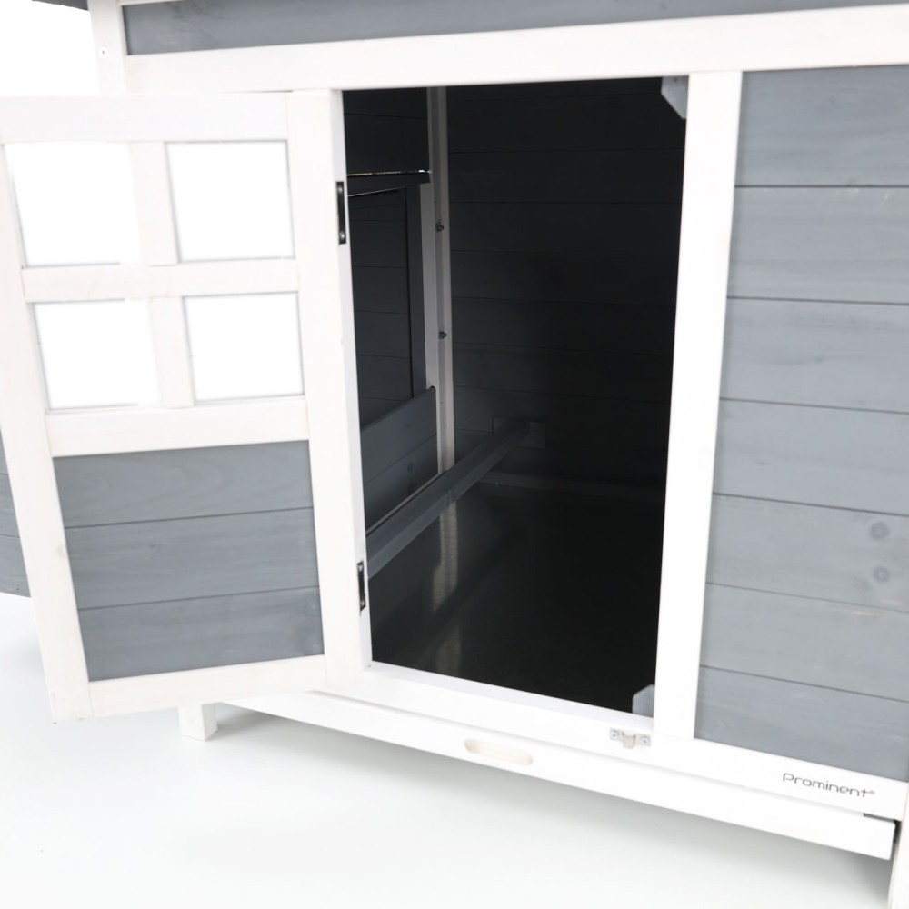 (obrázek pro) Venkovní výběh pro slepice s kurníkem