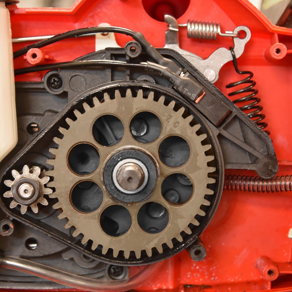 (obrázek pro) HECHT 2250 - elektrická řetězová pila